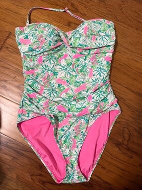 VGUC Lilly Pulitzer Swimsuit Size 14